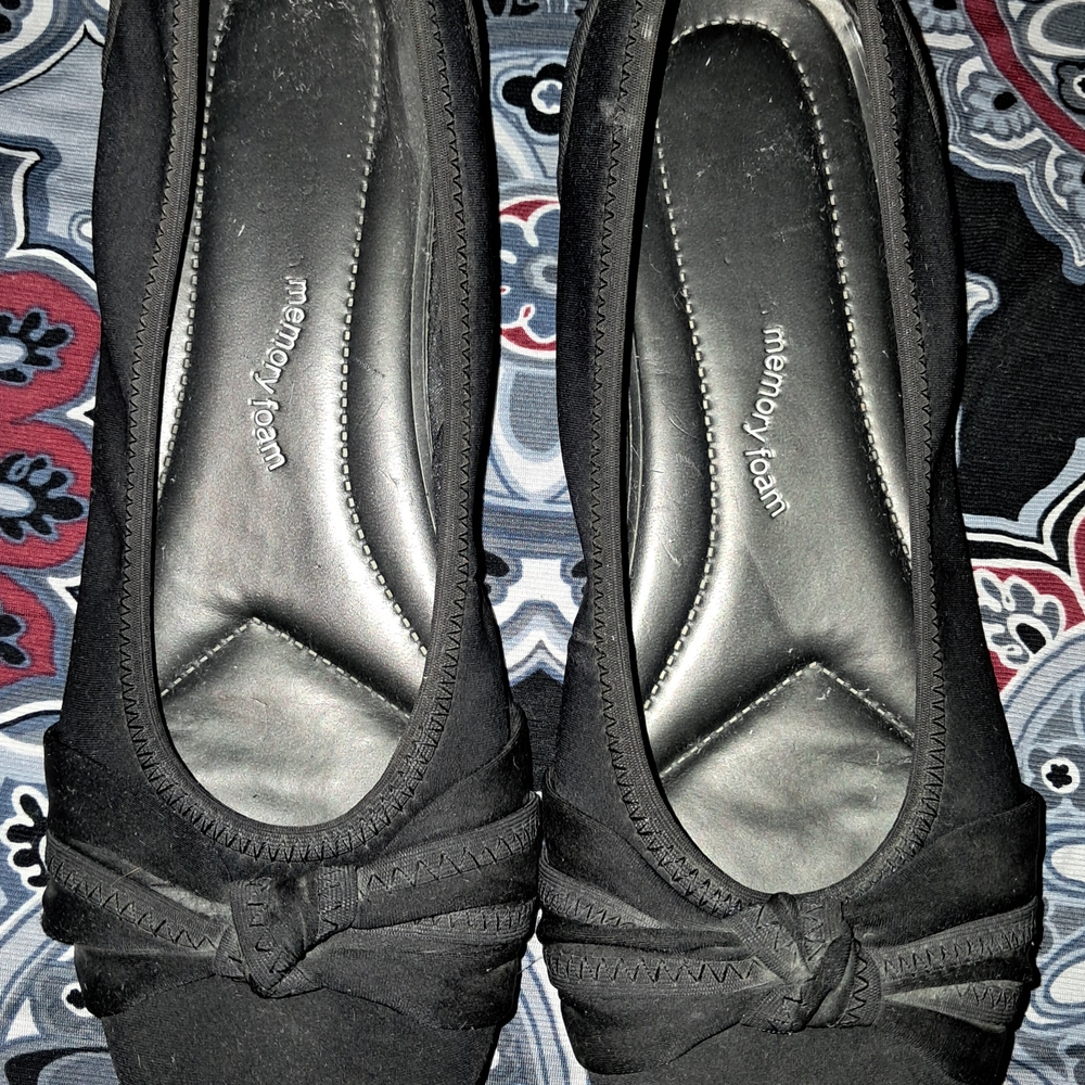 Women's Black Flats